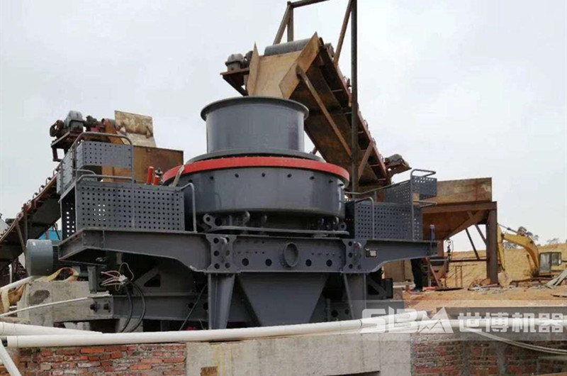 鵝卵石制砂現(xiàn)場(chǎng)圖