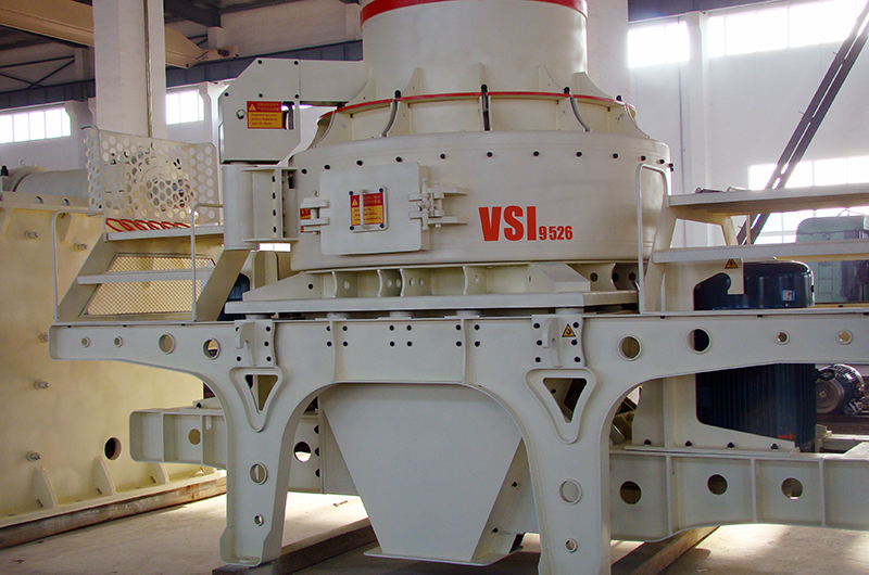 第三代石頭制砂機，VSI制砂機
