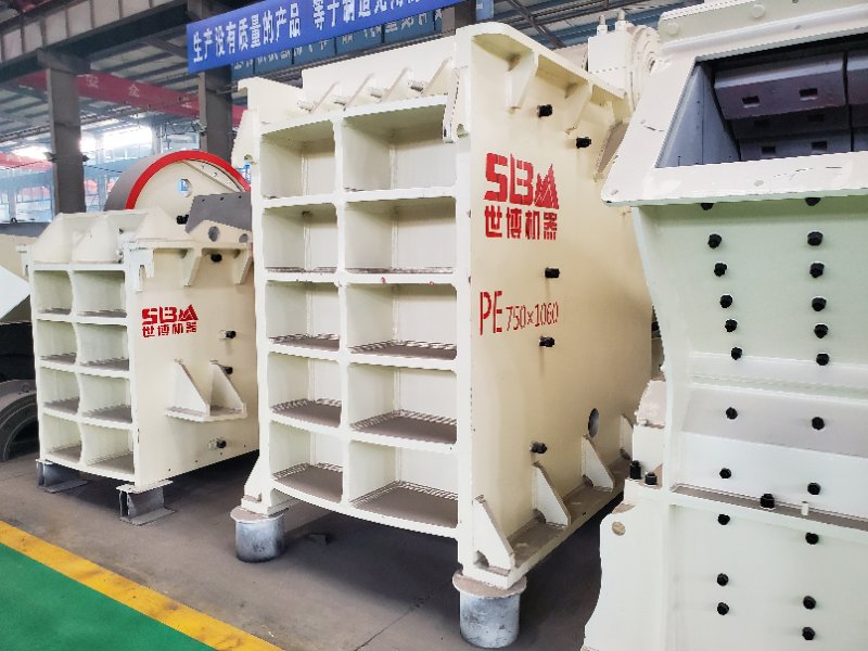 750破碎機(jī)，750鄂破機(jī)