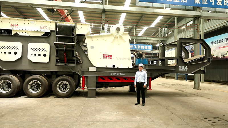 移動石子碎石機(jī)，可移動可定制