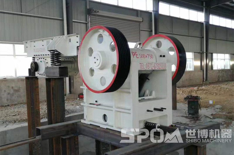 顎式破碎機(jī)，粗碎石頭破碎機(jī)