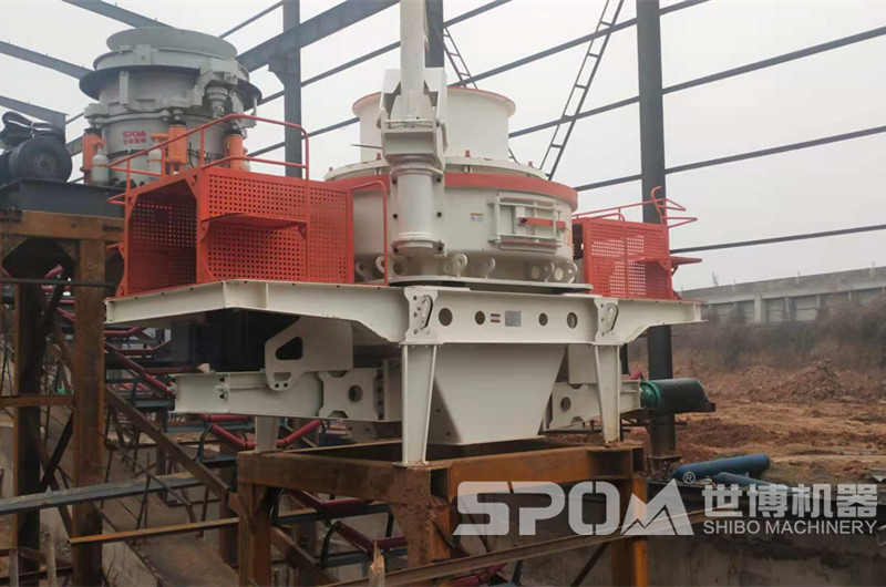 制砂機(jī)，在玄武巖制砂生產(chǎn)線中制砂整形
